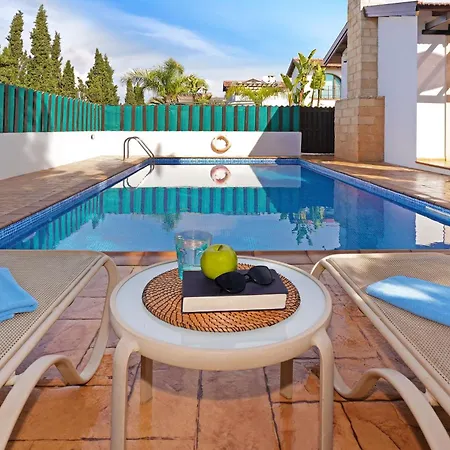 Ferienhaus Anthia - 2bed With Large Pool *